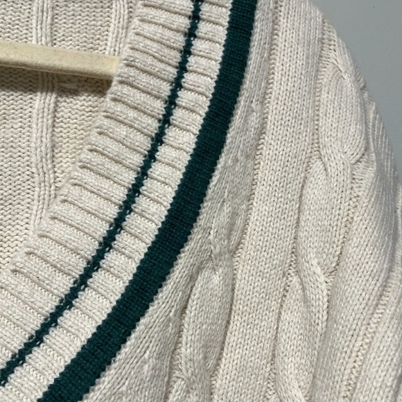 GAP Varsity cable knit Ivory green v neck sweater - Picture 4 of 6